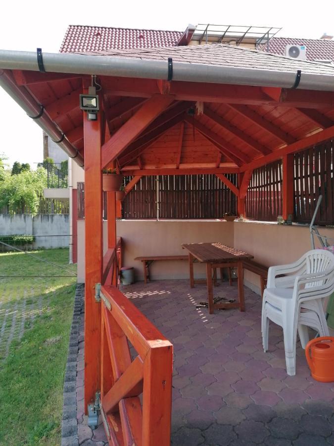 אגר Zita Apartman מראה חיצוני תמונה