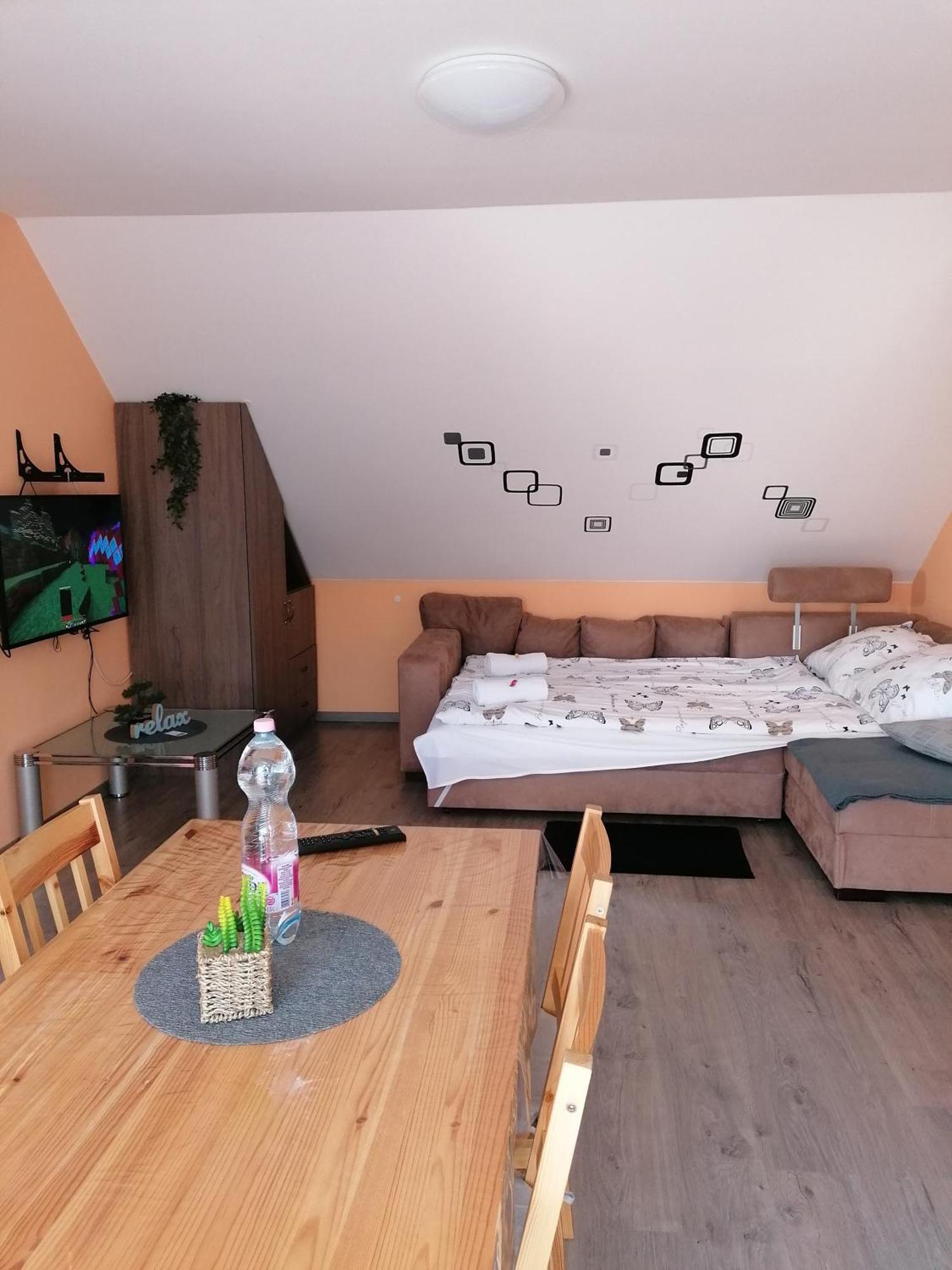 אגר Zita Apartman מראה חיצוני תמונה